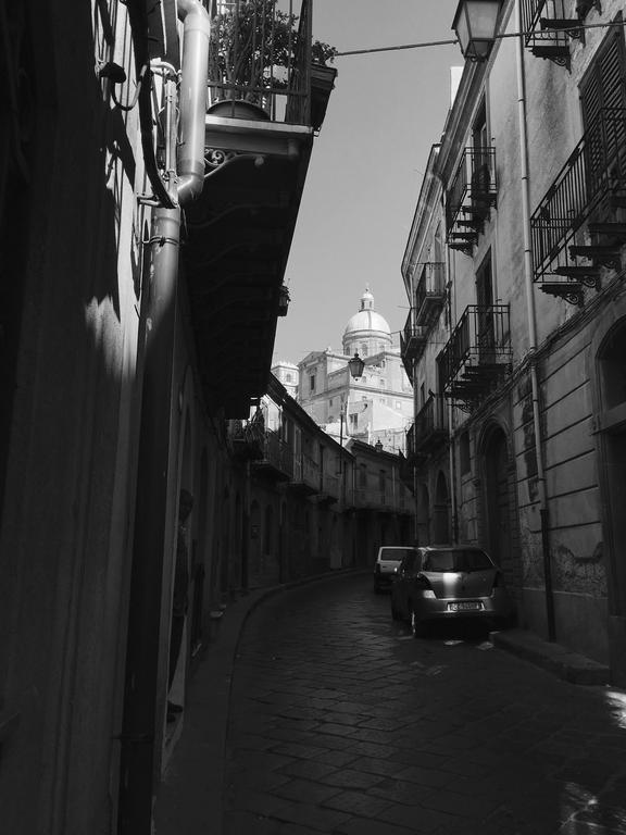 B&B Dimora Del Conte Πιάτσα Αρμερίνα Εξωτερικό φωτογραφία